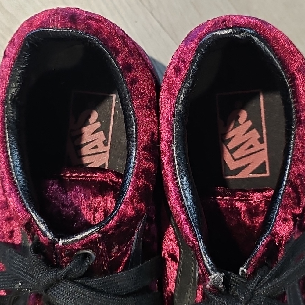 Vans Off The Wall Burnt Russet Maroon Crushed. Vans Velvet Maroon Sneakers - Picture 4 of 11